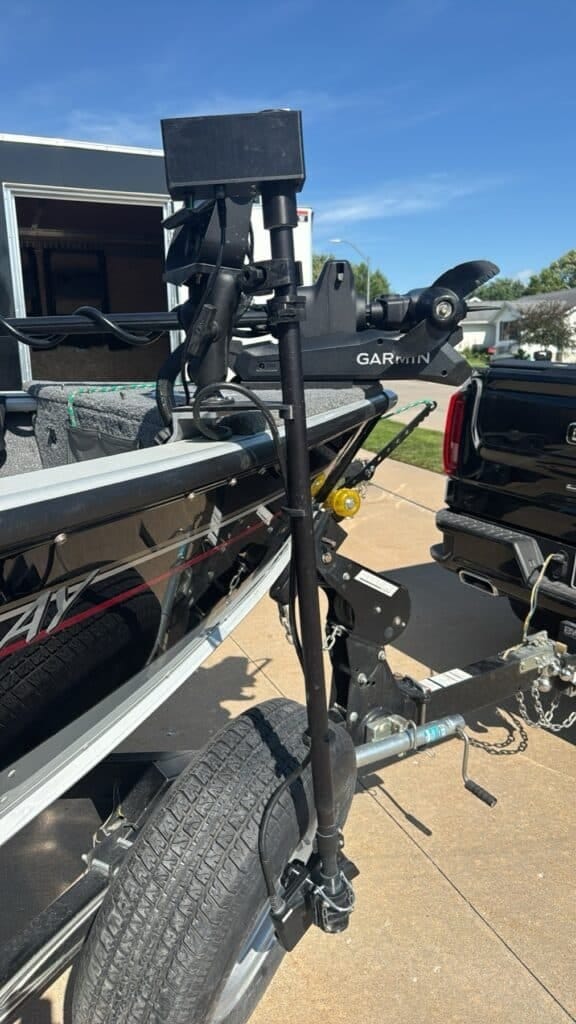 First Mate XT deployed beside the Garmin Force Kraken trolling motor while the Lund sits on the trailer